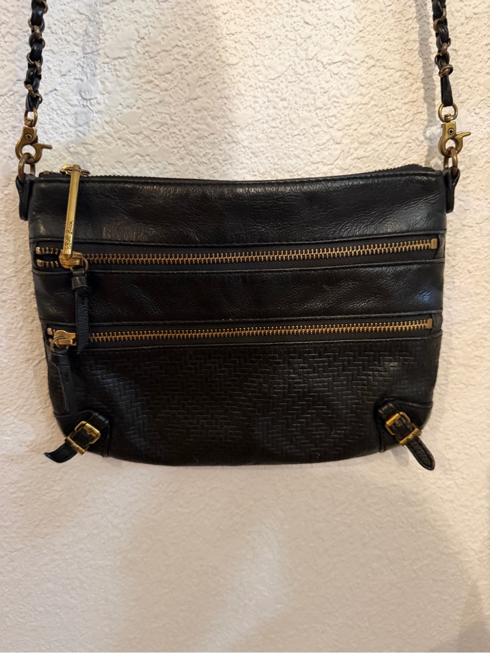 Elliott Lucca Black Leather Crossbody Bag Adjustable Strap Multi Zip Pockets